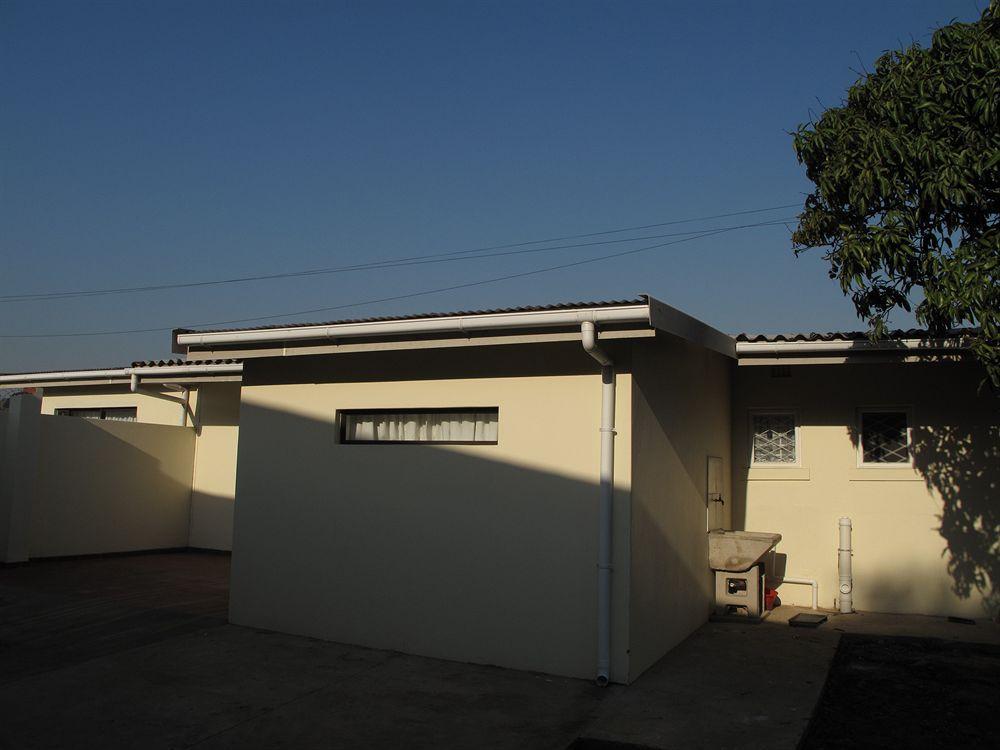 The Crescent Guesthouses - Bnb/Self Catering دوربان المظهر الخارجي الصورة